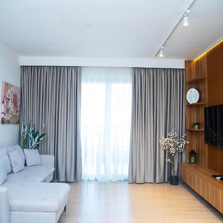 The Pavilion 1Bdr Luxury Apt Accra Kültér fotó
